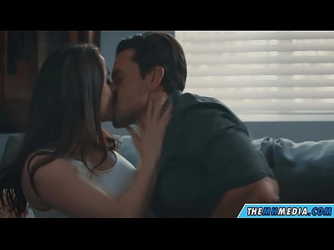 ❤️ Ρομαντικό σεξ με μια καλή μαμά με πλούσιο στήθος ️❌ Γαμημένο βίντεο ❌️❤